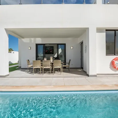 Casa Dubh Linn Vila