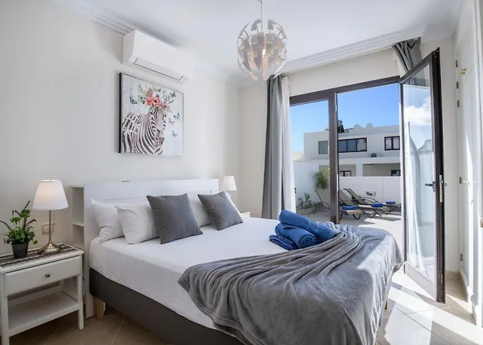 Casa Dubh Linn فيلة بلايا بلانكا