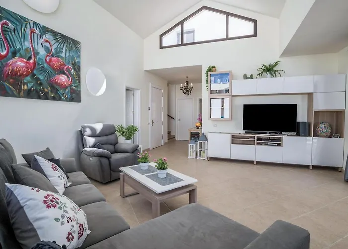 Casa Dubh Linn וילה פלאיה בלנקה